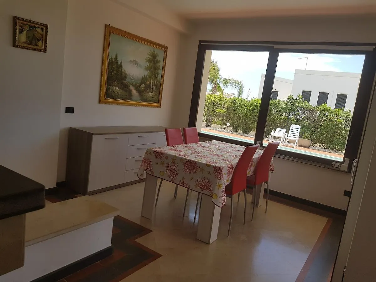 Konukevi Villa Nicole Marina di Ragusa İtalya
