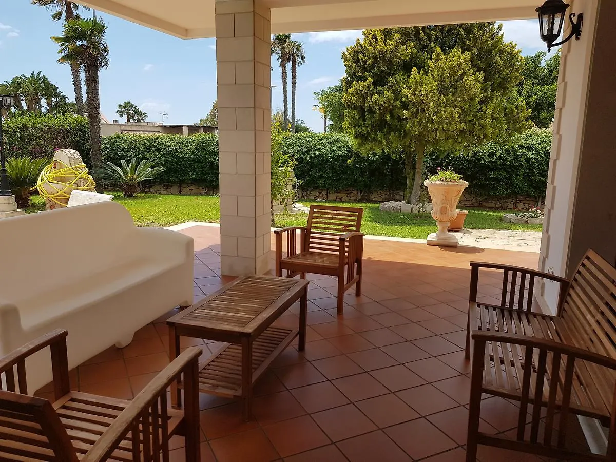 Villa Nicole Marina di Ragusa Gæstehus